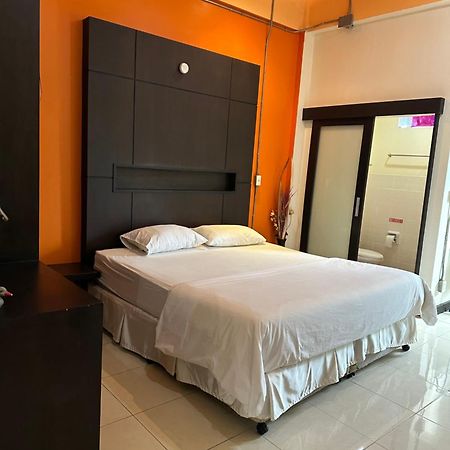 Cozy Place Patong Esterno foto